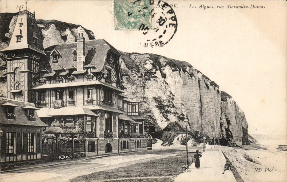 Dinard — As Algues, rua Alexandre-Dumas — ND Phot - Frente