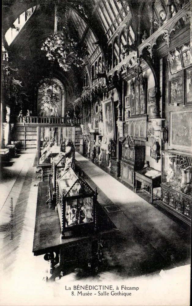 Museu Bénédictine em Fécamp — Sala Gótica — Impr. de la Bénédictine - Frente