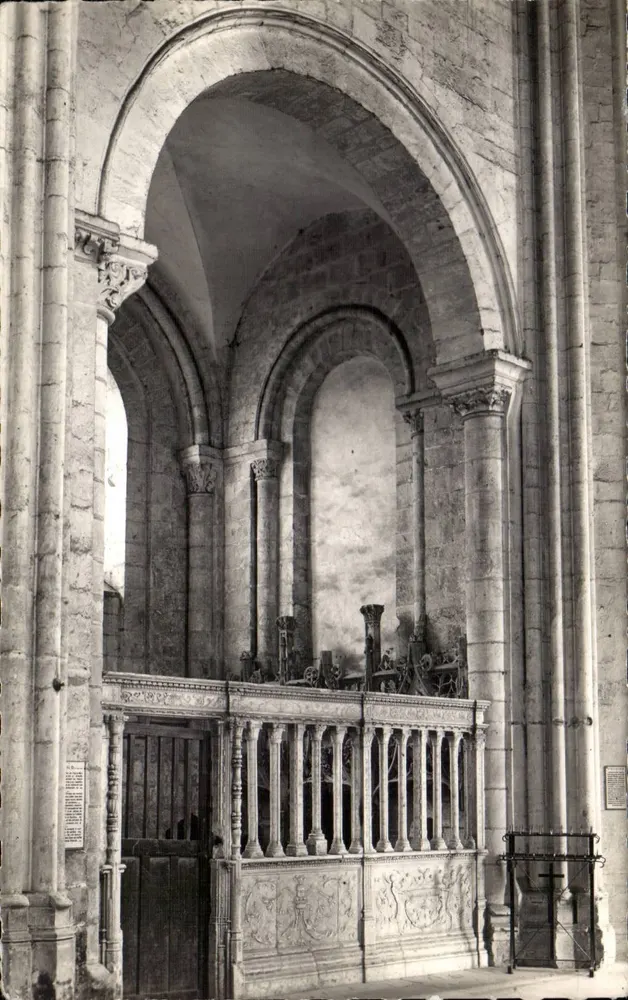 Fécamp (Seine-Maritime) — Abbatia Świętej Trójcy — Zabytki pierwotnej abbatii (koniec XI wieku) - Awers