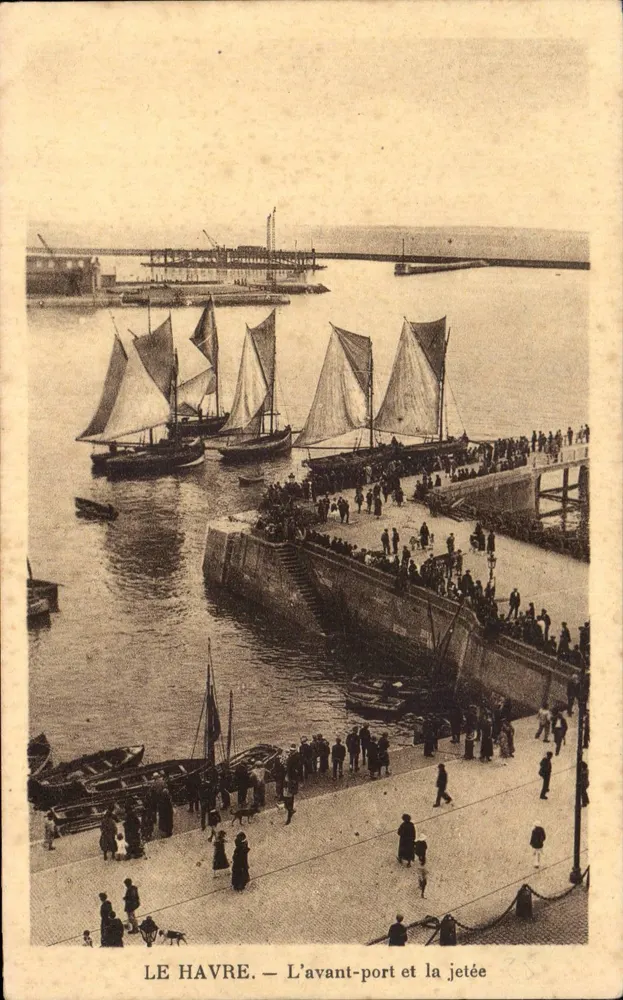 LE HAVRE — O anteporte e a ponte - Frente