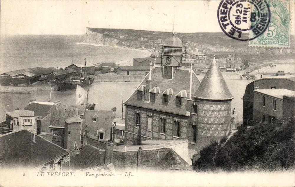 Le Tréport — Vista geral — LL. - Frente