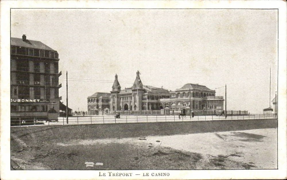 Le Tréport — Kasyno — Wydawnictwo Dubonnet, nr 82 - Awers