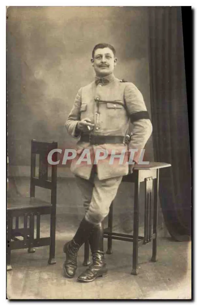 Soldat in Uniforme — Studio - Vorderseite