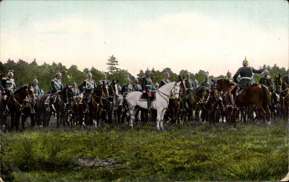 Kavallerieregiment — Deutsche Soldaten zu Pferd im Feld — 49711 - Vorderseite