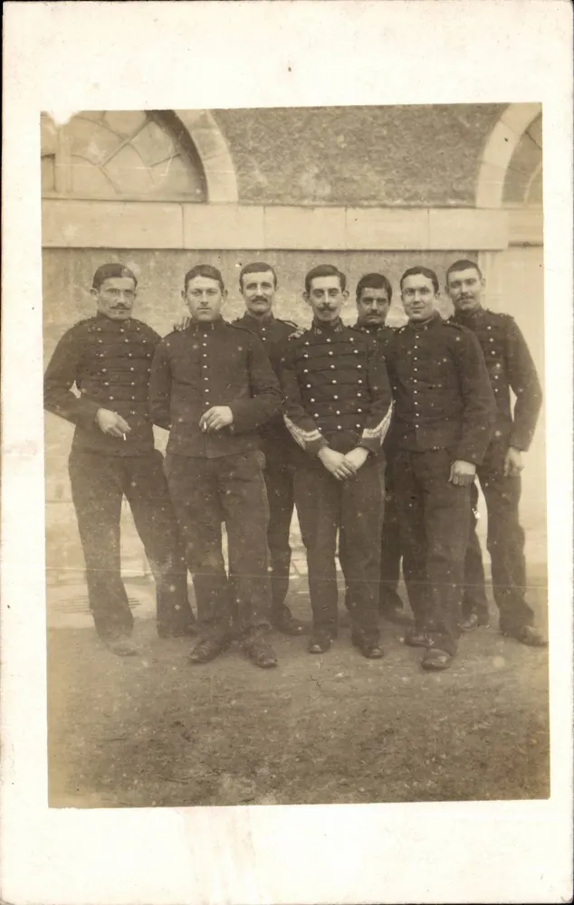 Gruppe von Soldaten — Verlag Guillaume, Barcelona & Co — Nr. 1494 - Vorderseite