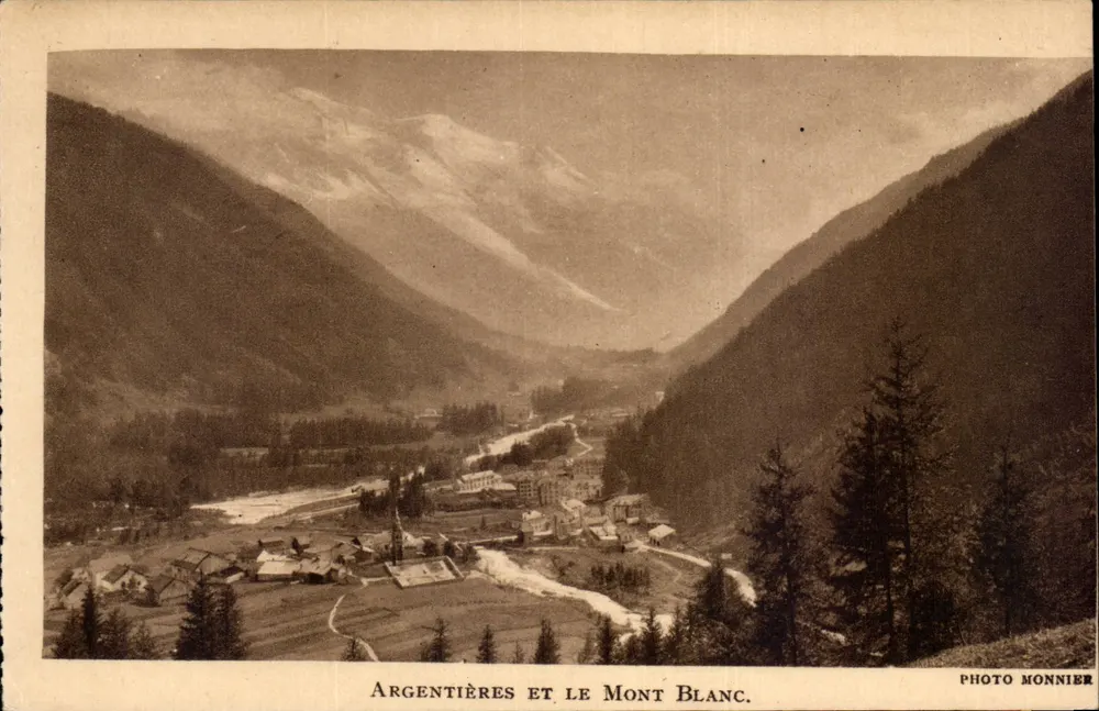 Argentières e o Mont Blanc — Foto Monnier - Frente