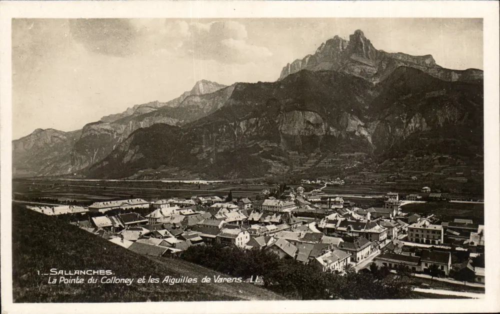 Sallanches — Die Pointe du Colloney und die Aiguilles de Varens — LL - Vorderseite