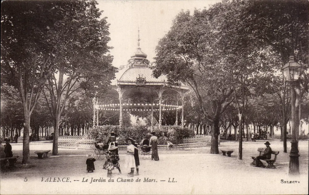 Valence — Het Tuin van het Veld van Mars — Selecta - Voorkant