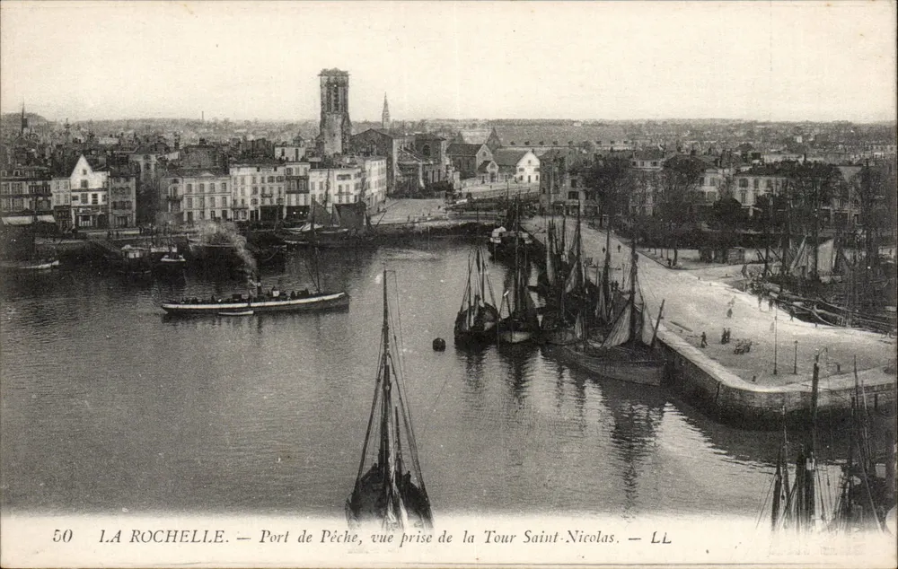 La Rochelle — Fischereihafen, Ansicht aus der Tour Saint-Nicolas — LL, n°50 - Vorderseite