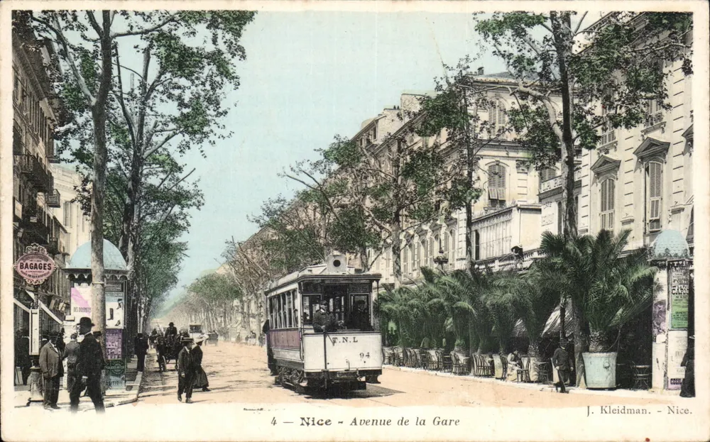 Nice - Avenida da Estação — trem T.N.L. n°94 — J. Kleidman - Nice - Frente