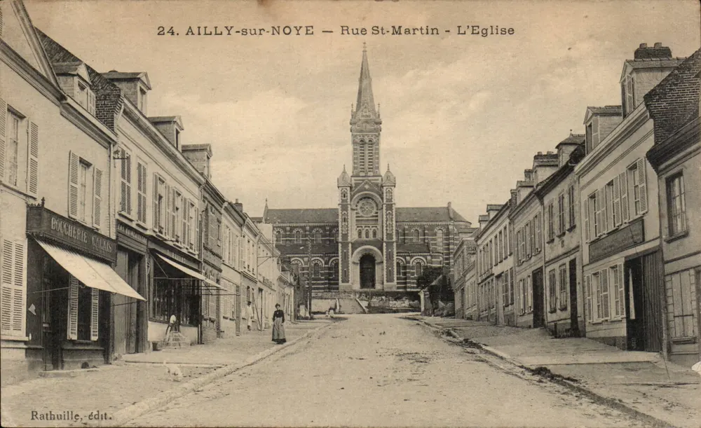 Ailly-sur-Noye — Rue St-Martin — A Igreja - Frente