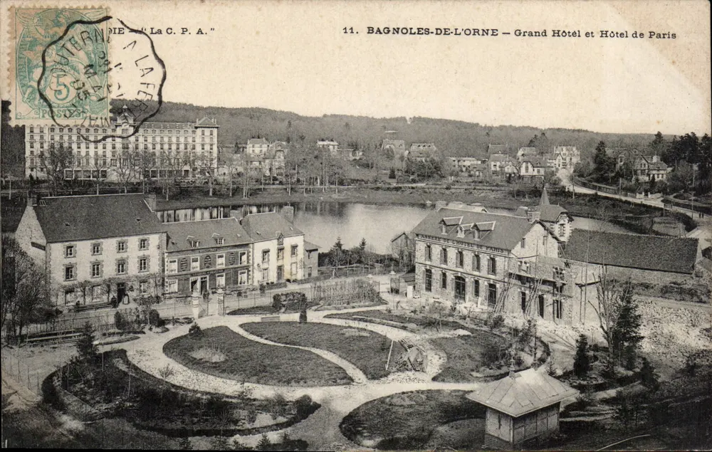 Bagnoles-de-l'Orne — Grand Hôtel und Hôtel de Paris — Antike Ansichtskarte - Vorderseite