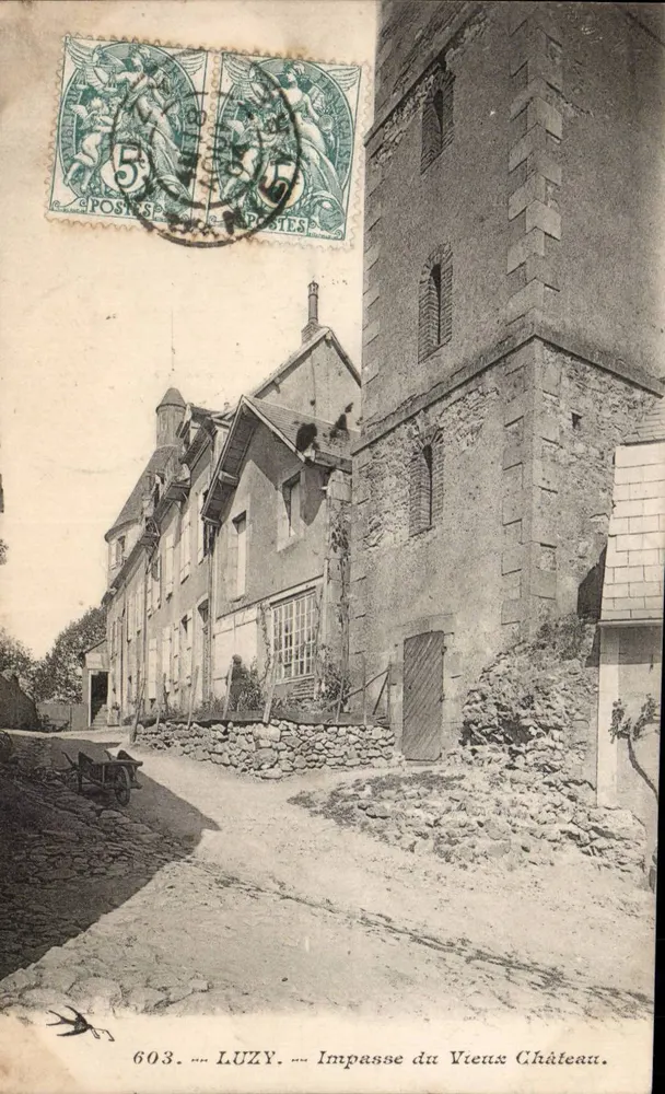 Luzy — Impasse do Velho Castelo — editor anônimo, n° 603 - Frente