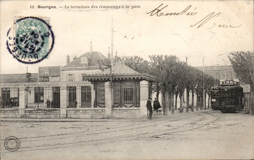 Bourges — O terminal dos trilhos na estação — Editor Pic Byran - Frente