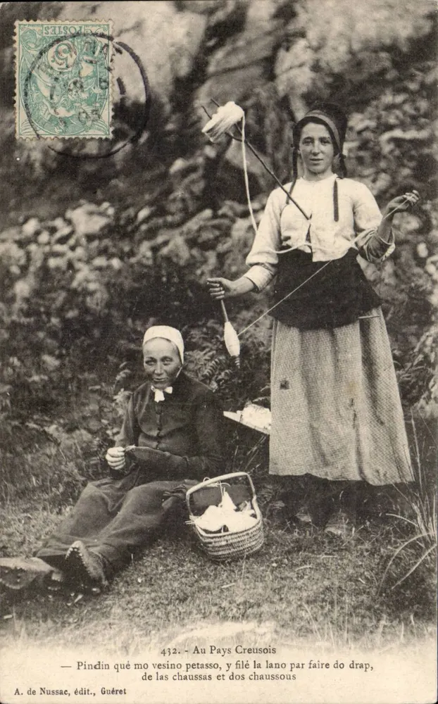 Zwei Frauen, die Wolle spinnen — Im Département Creuse — A. de Nussac, Verlag, Guéret - Vorderseite