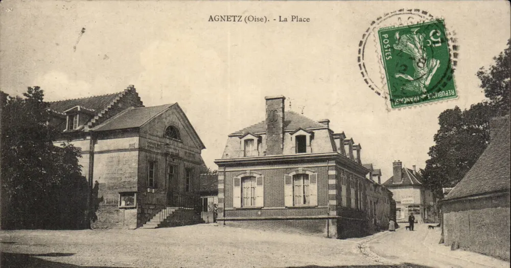 Agnetz (Oise) - A Praça — editor desconhecido, número de série não visível - Frente