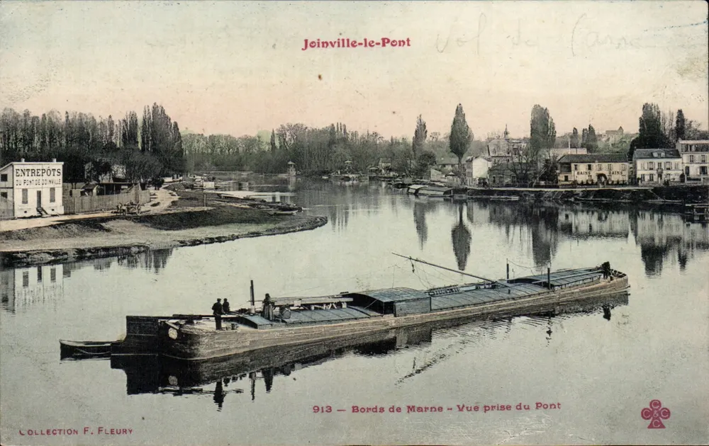 Joinville-le-Pont — Aufnahme vom Pont — ENTREPÔTS DU PONT DE JOINVILLE, Boote auf der Marne - Vorderseite