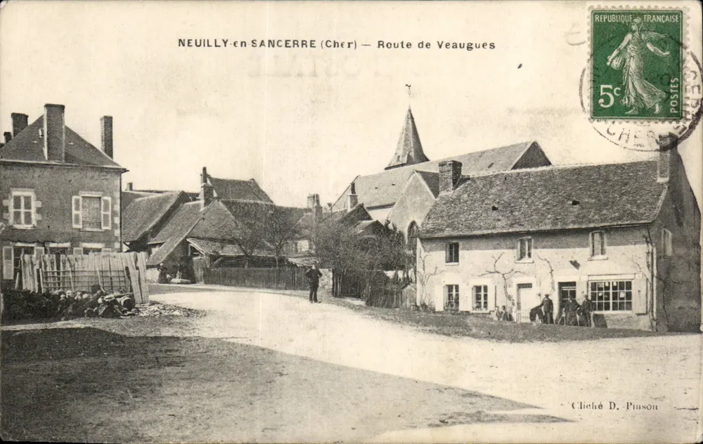 Neuilly-en-Sancerre (Cher) — Estrada de Veaugues — Cliché D. Pinson - Frente
