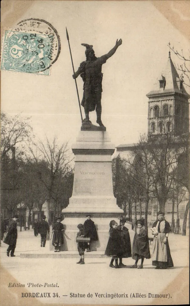 Statue des Vercingetorix (Allées Damour) — Bordeaux — Photo-Postal-Ausgabe 34 - Vorderseite