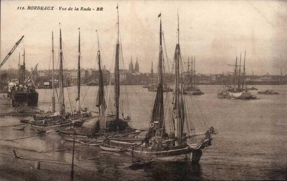 Bordeaux — Vista da Baía — BR - Frente