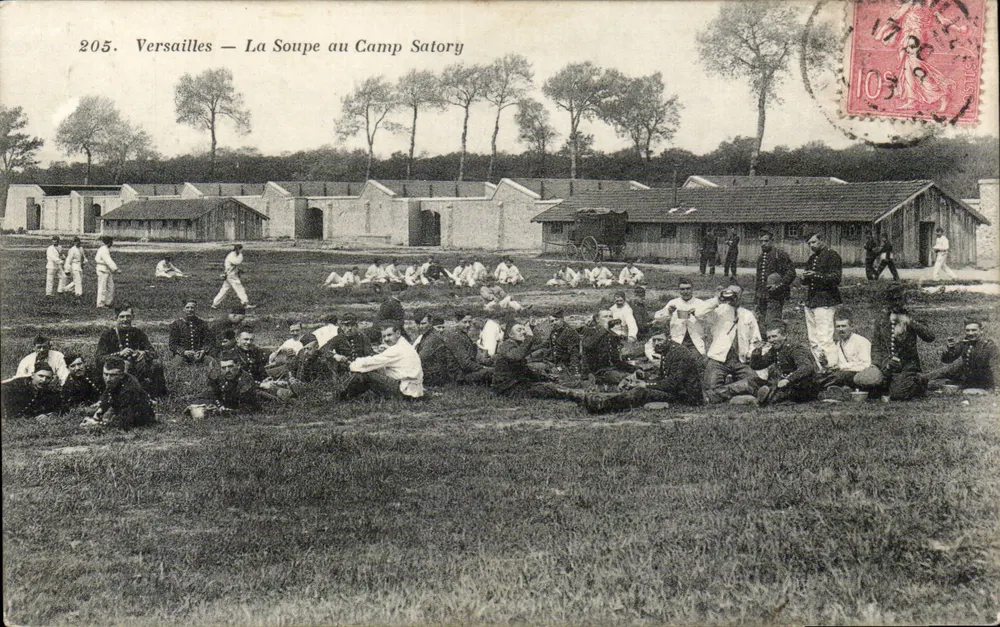 Versailles — Suppe am Camp Satory — A. Bourdier, mp.-édit. - Vorderseite