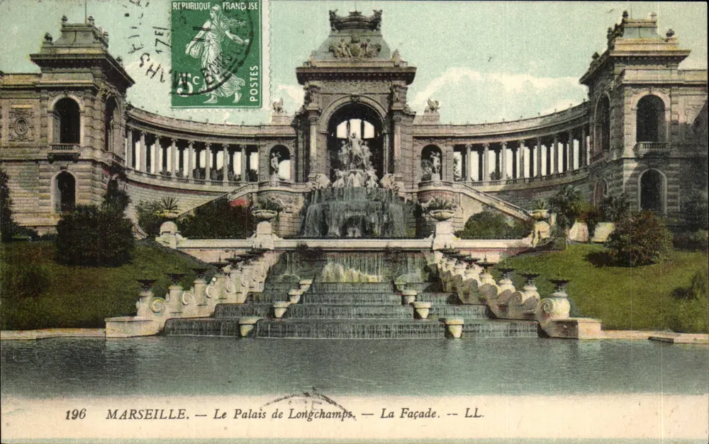 Marseille — O Palácio de Longchamps — A Fachada — LL. - Frente