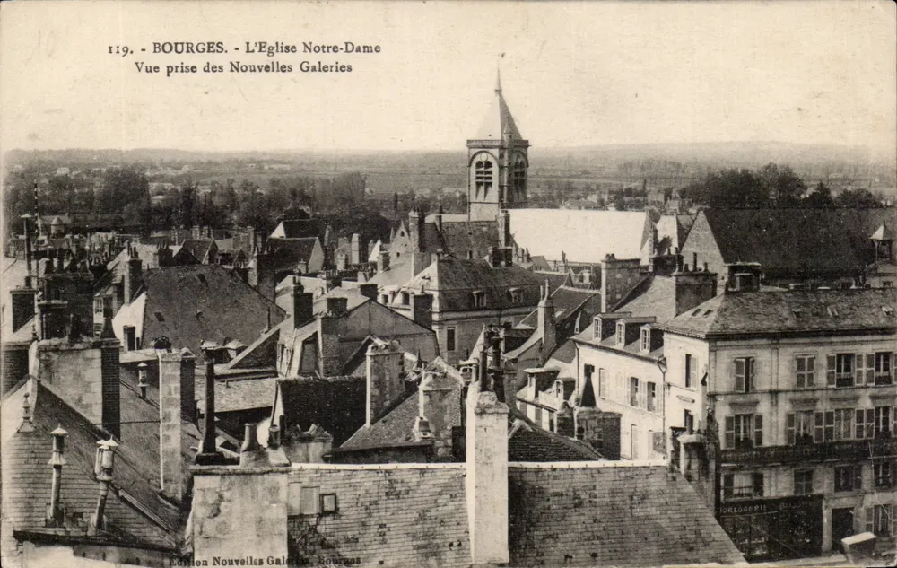Bourges - Die Kirche Notre-Dame - Aufnahme aus den Nouvelles Galeries - Edition Nouvelles Galeries, Bourges - Vorderseite