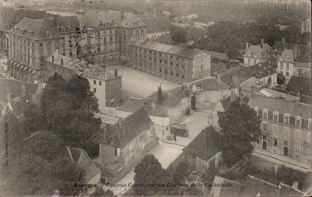 Bourges — Kasernen Condé, Ansicht der Kirchtürme der Kathedrale — Imp. Laussadat, Chalindret - Vorderseite