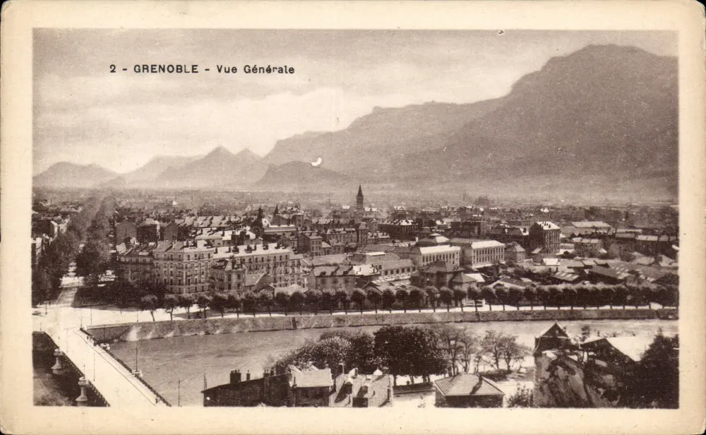 Grenoble — Vista Geral — Edição Martinotto Frères - Frente
