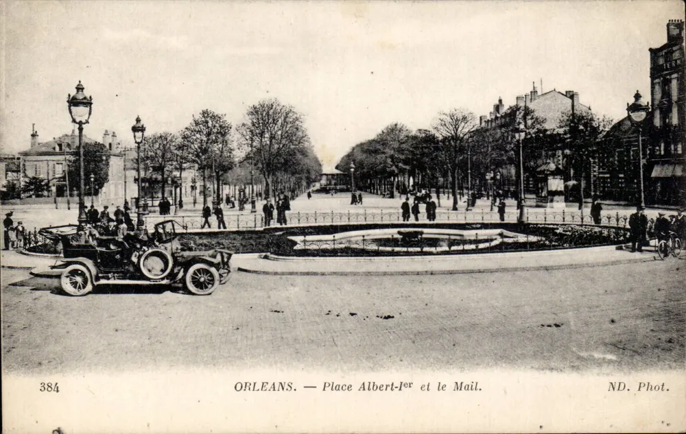 Orléans — Place Albert-1er e o Mail — ND. Phot. n°384 - Frente