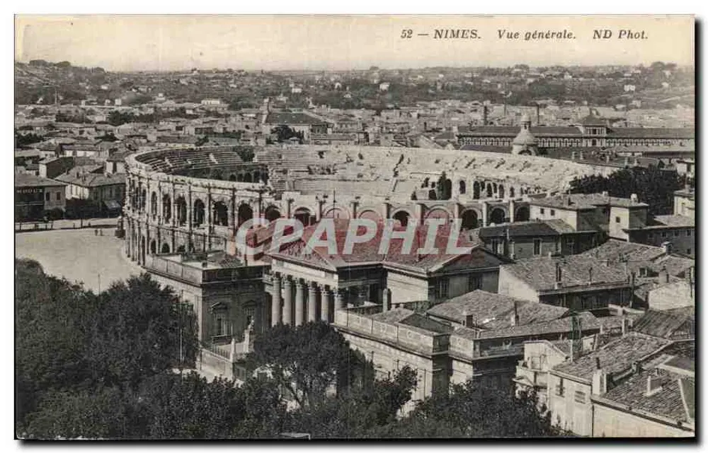 Nîmes — Vista geral — ND Phot. - Frente