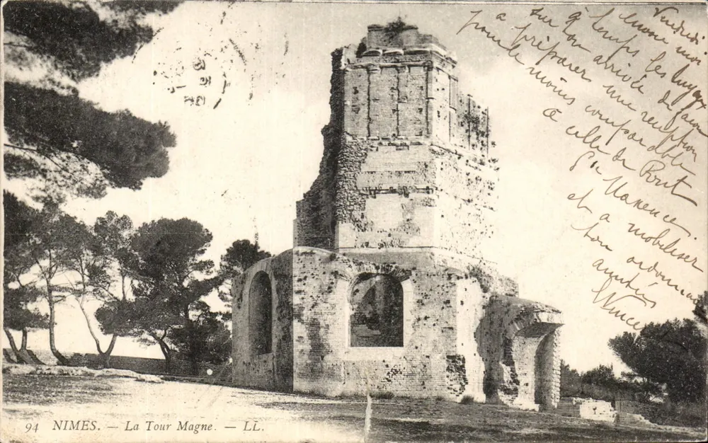 Nîmes — La Tour Magne — LL. n° 94 - Frente