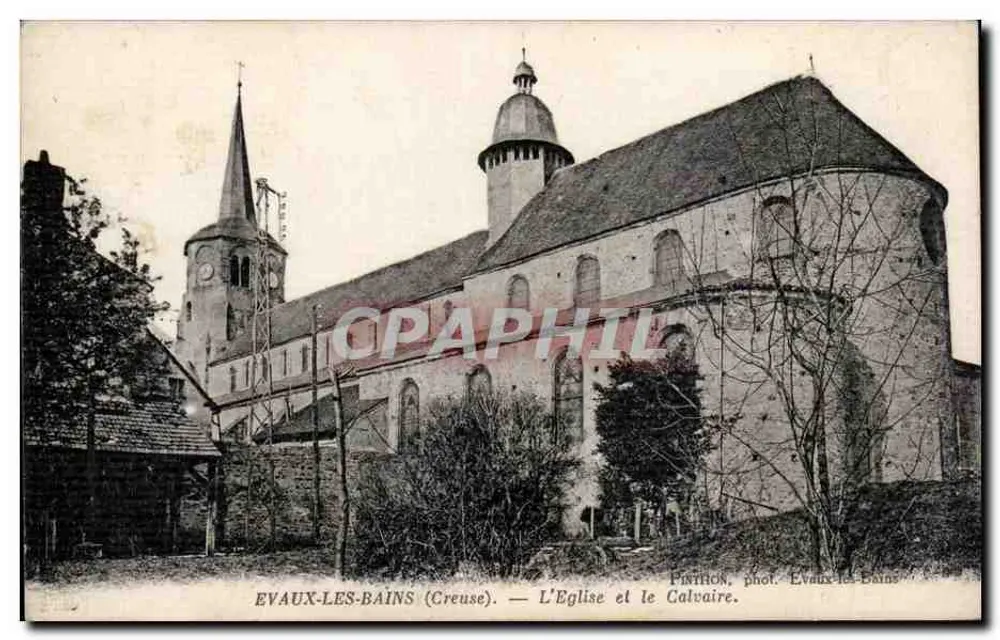Evaux-les-Bains (Creuse) — Die Kirche und der Calvary — Pisthon, phot. Évaux-les-Bains - Vorderseite