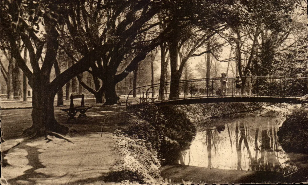 Jardin de Saint-Génios — Brücke über Teich — Verlag: Toulouse, J. Laroche, n°18 - Vorderseite