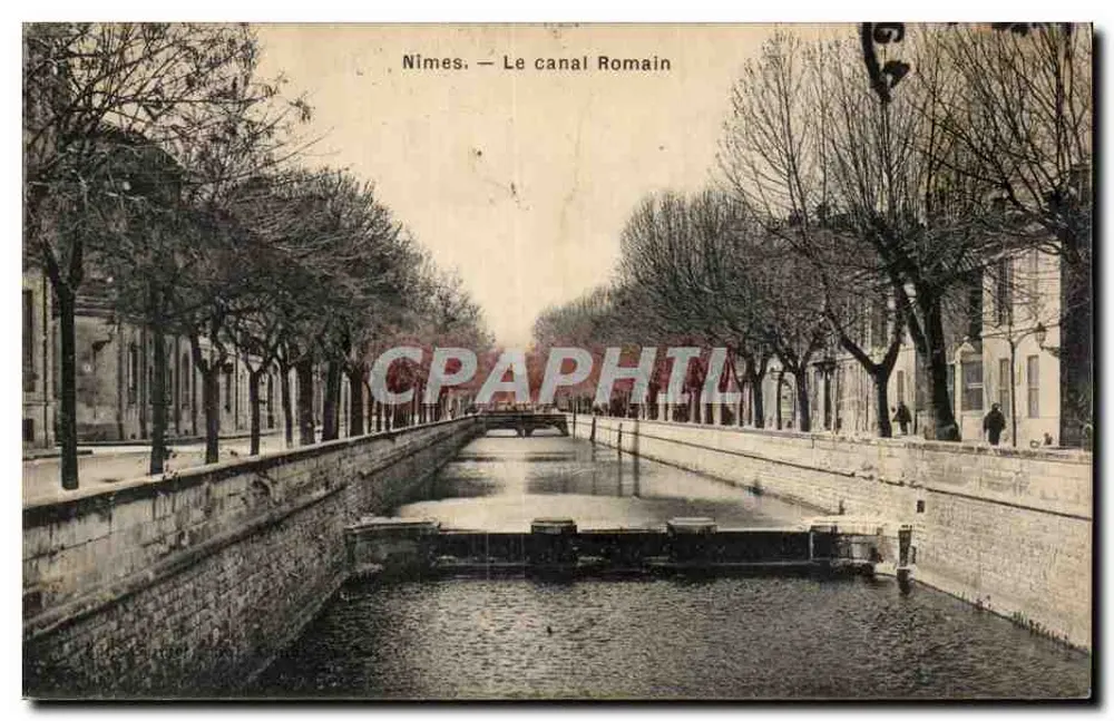 Nîmes — O canal romano - Frente