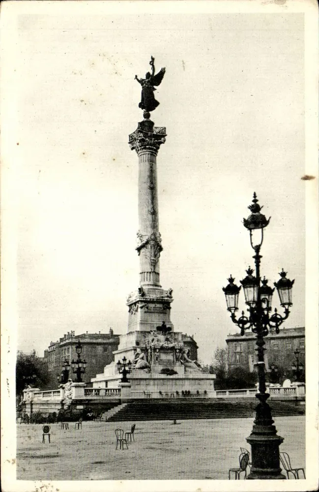 Place des Quinconces — Monument der Girondinen — Verlag La Cigogne, Bordeaux - Vorderseite