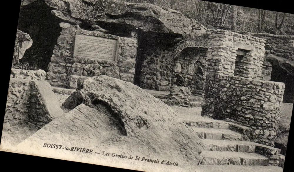 BOISSY-la-RIVIÈRE — Die Höhlen von St. Franz von Assisi - Vorderseite