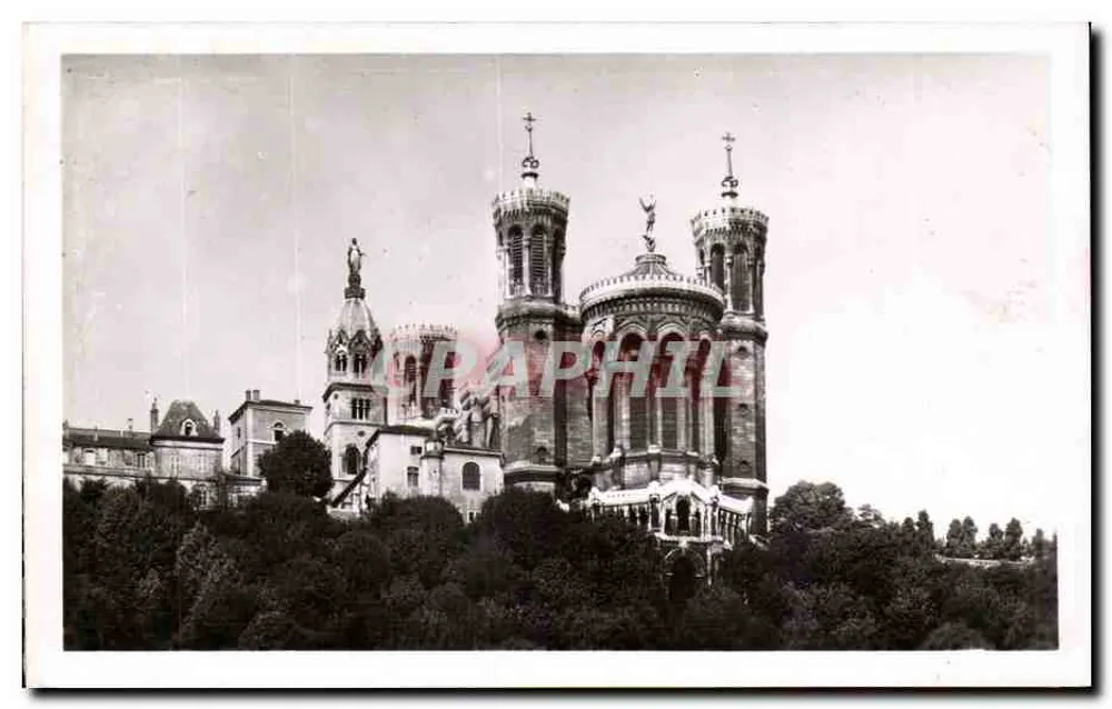 As Torres da Notre-Dame de Fourvière — Lyon — Éditions D'CELLARD - Frente
