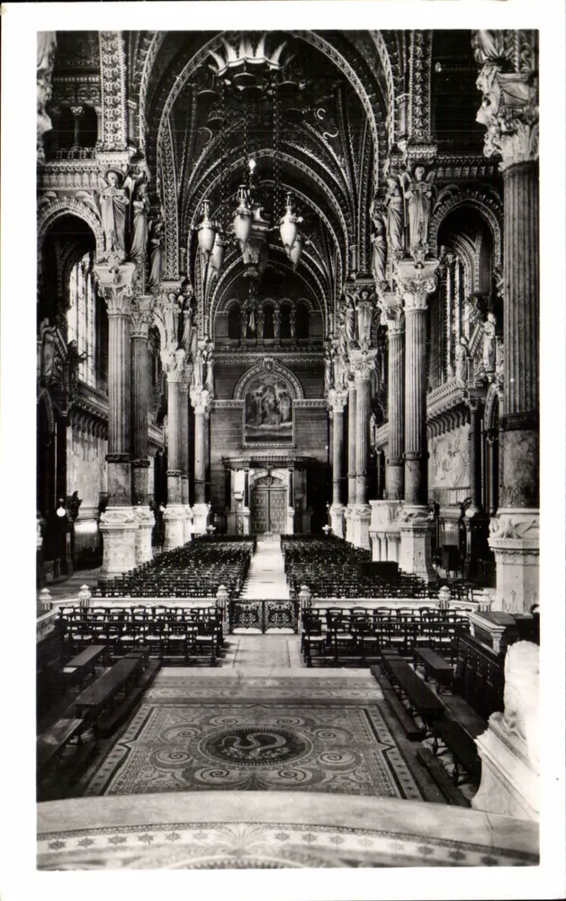 Basílica de Fourvière — A Grande Nef — n°36301 - Frente