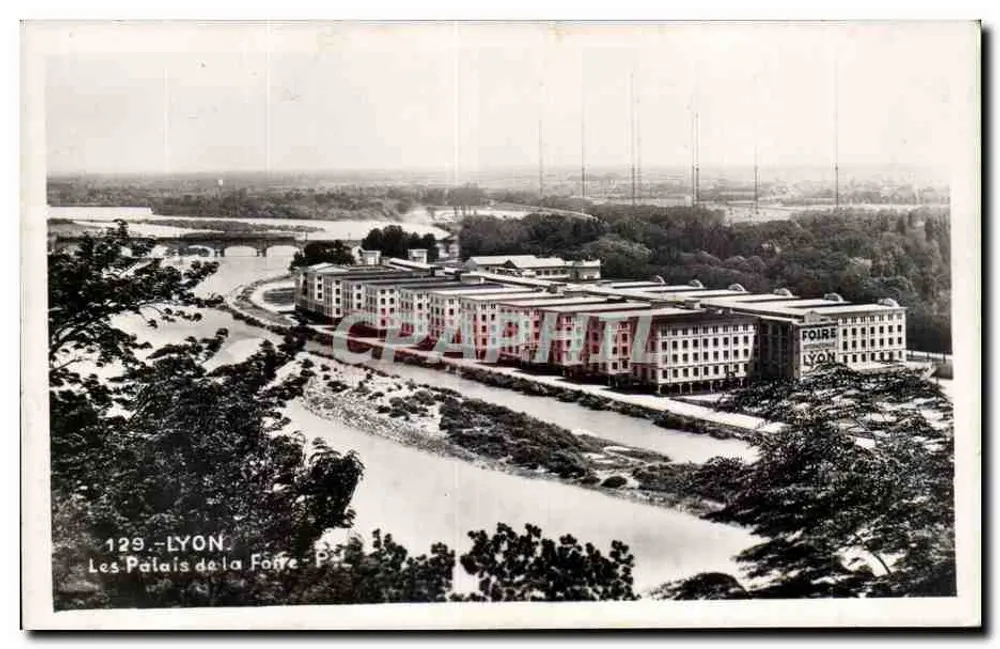 LYON — Os Palácios da Feira — n°129 - Frente