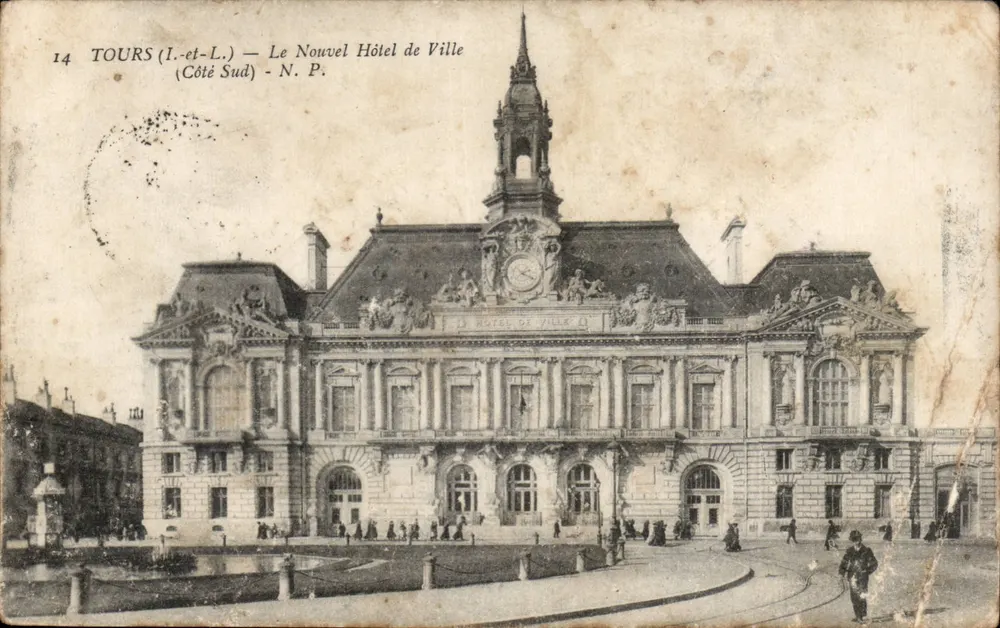 Tours (Indre-et-Loire) — Le Nouvel Hôtel de Ville (Côté Sud) — N. P. — n°14 - Frente