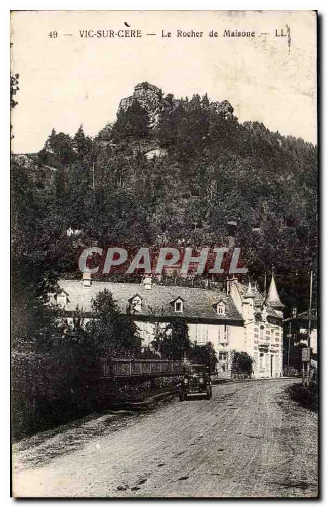 Vic-sur-Cère — Le Rocher de Maisone — LL - Frente