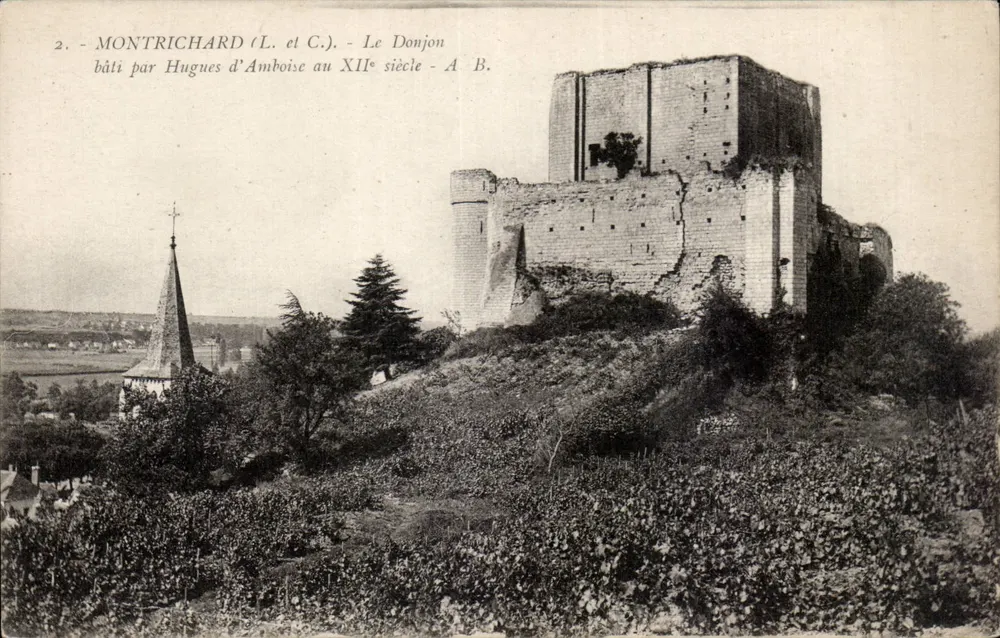 Montrichard (Loire-et-Loire) — Der Bergfried — A.B. - Vorderseite