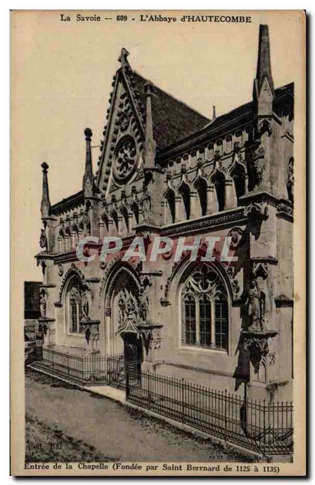 A Abadia de HAUTECOMBE — Entrada da Capela — Cull & Bal - Frente