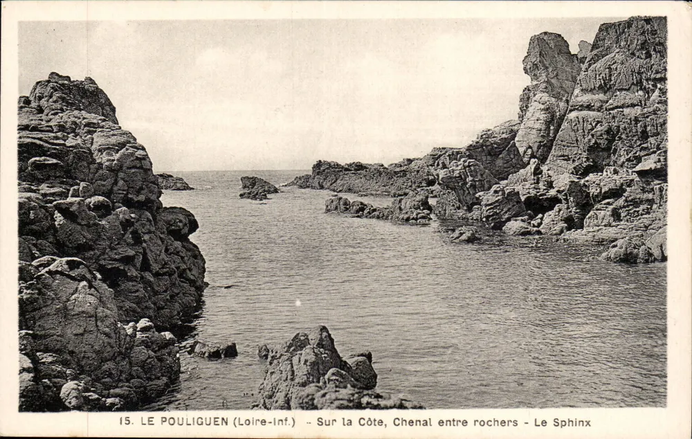 Le Pouliguen (Loire-Inf.) — An der Küste, Kanal zwischen Felsen — Le Sphinx — Nr. 15 - Vorderseite