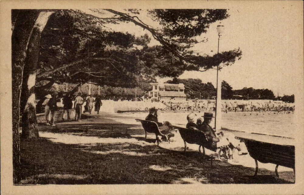 Sous-Bois de la Plage — La Rochelle — editor La Rochelle - Frente