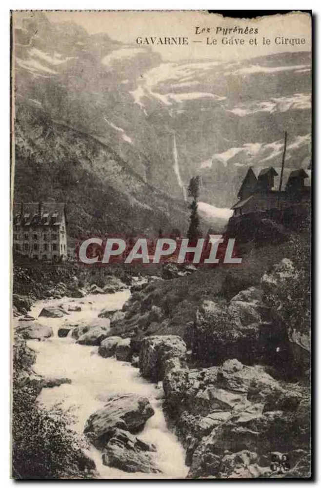 Gavarnie — Le Gave et le Cirque — Les Pyrénées - Frente
