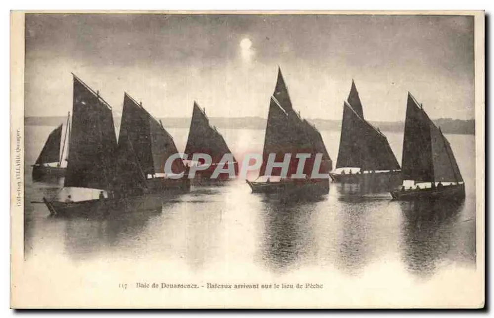 Bucht von Douarnenez — Boote, die am Fischereigelände ankommen — Sammlung VILLAKIS, Quimper, n° 117 - Vorderseite