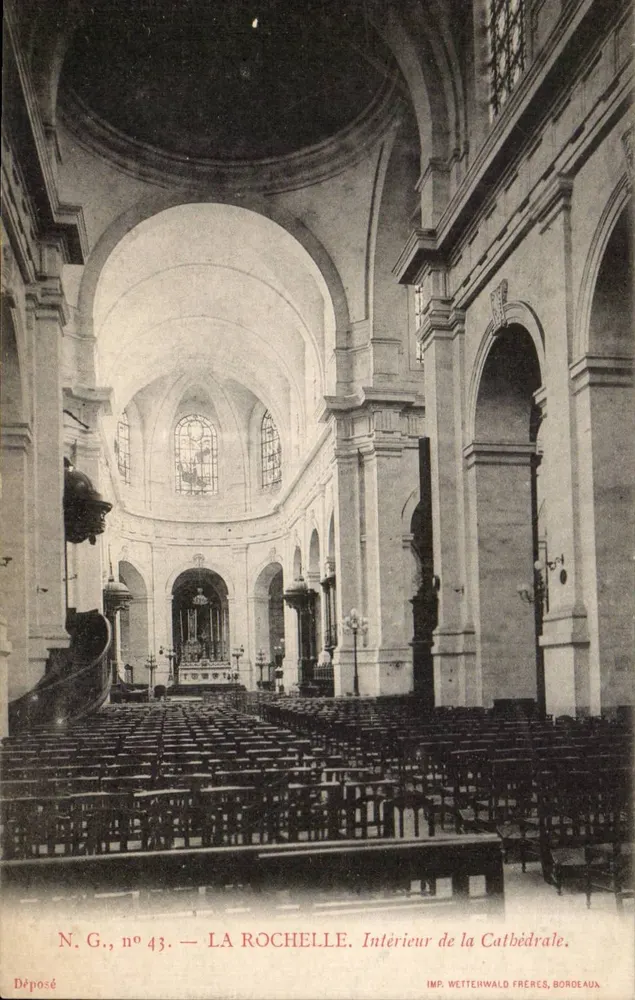 La Rochelle — Interior da Catedral — IMP. WETTEHWALD FRÈRES, BORDEAUX - Frente