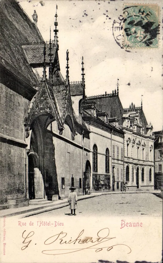 Rue de l'Hôtel-Dieu — Beaune — uitgever Bonno, n°17622 - Voorkant